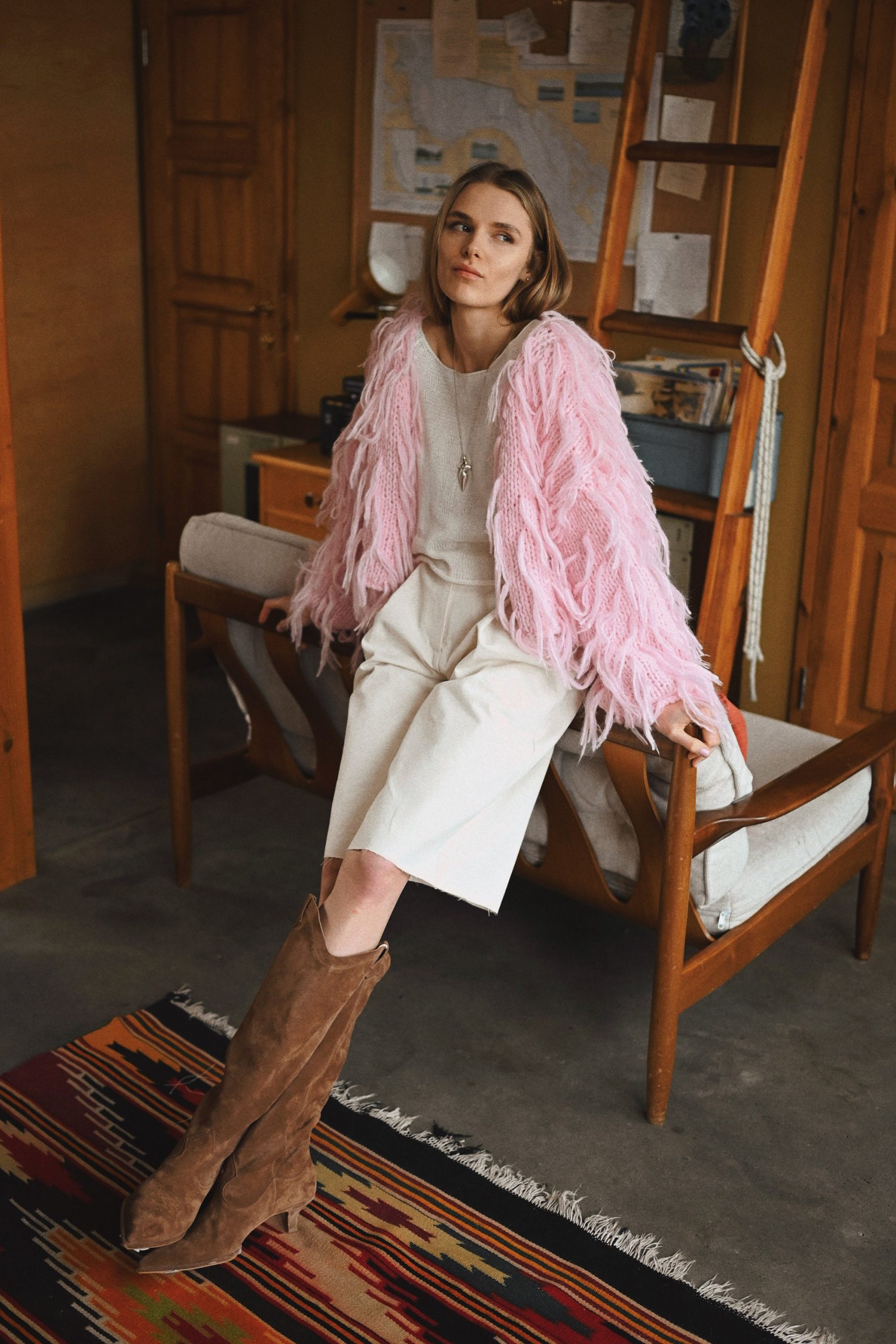 Beige Knitted Alpaca Cardigan: Women's Merino Wool Cropped Jacket